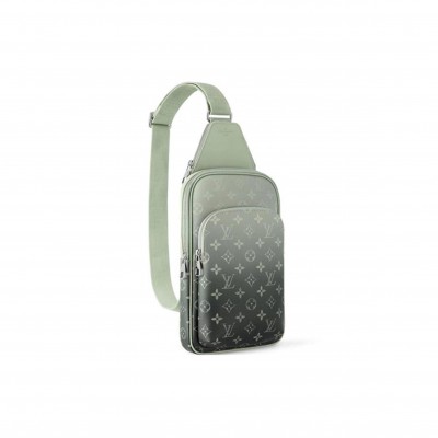 LOUIS VUITTON SLINGBAG PM M11702 (31*20*10cm)